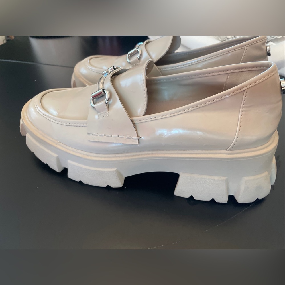Steve Madden Trifecta Retro 90's Low Chunky Heeled Loafer